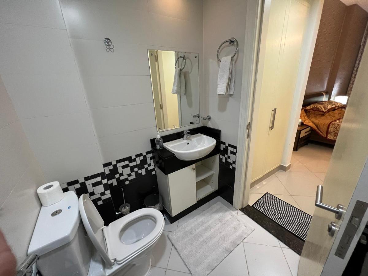 Large Size One Bedroom Apartment With Sea View Abu Dabi Exterior foto
